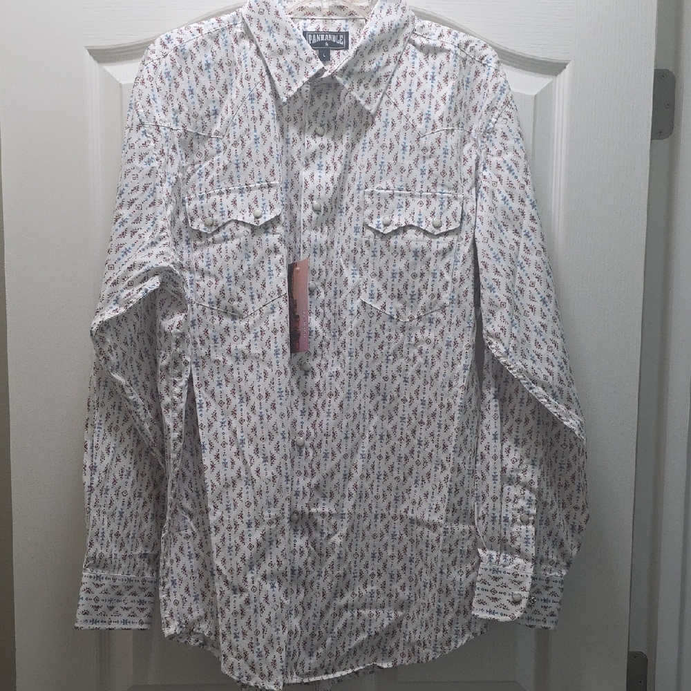 Wrangler White and Blue Patterned Casual Shirt